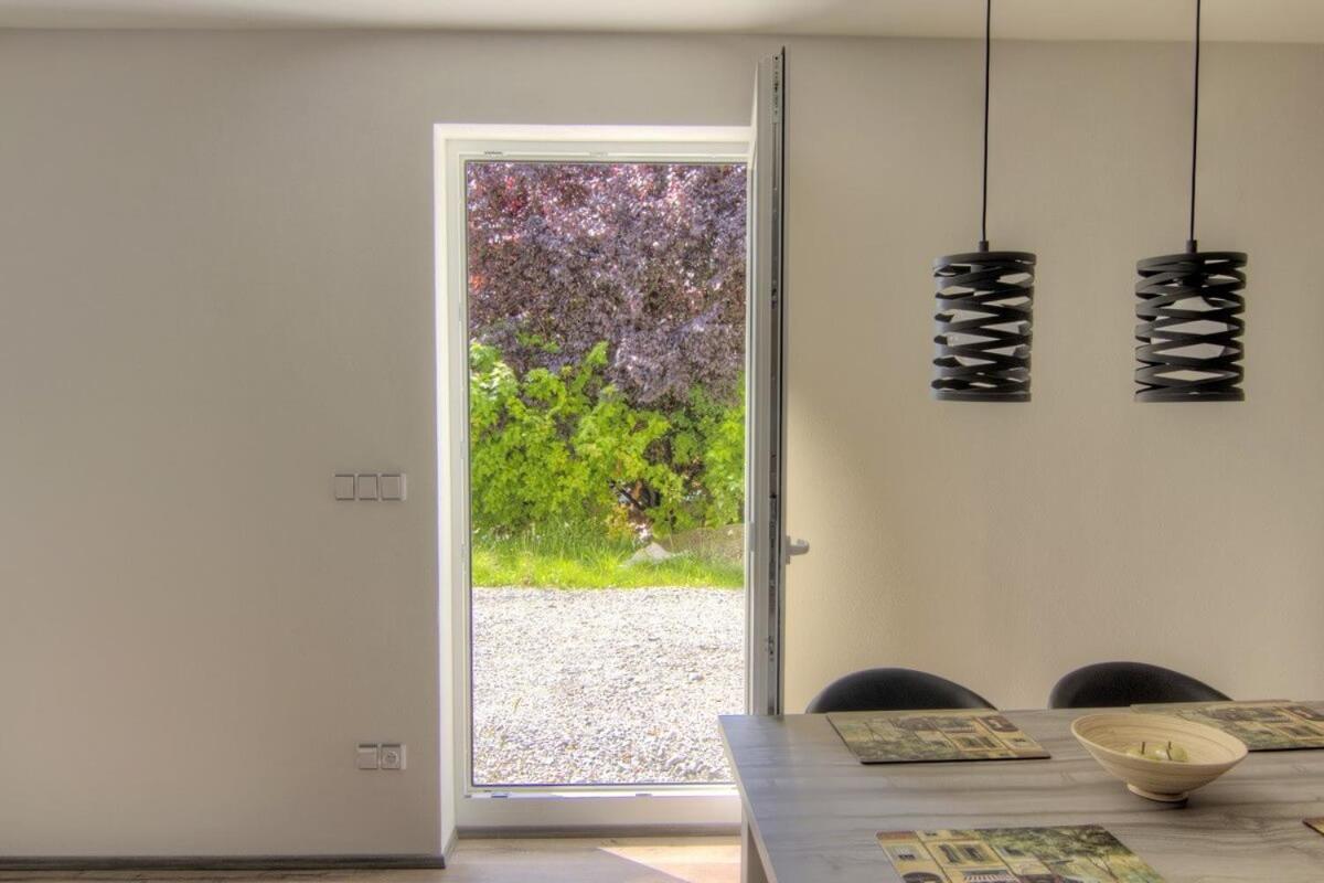 Zim-Let Lipno Apartment ฟริมบูร์ก ภายนอก รูปภาพ