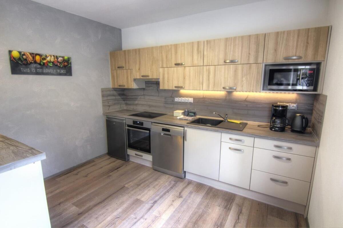 Zim-Let Lipno Apartment ฟริมบูร์ก ภายนอก รูปภาพ